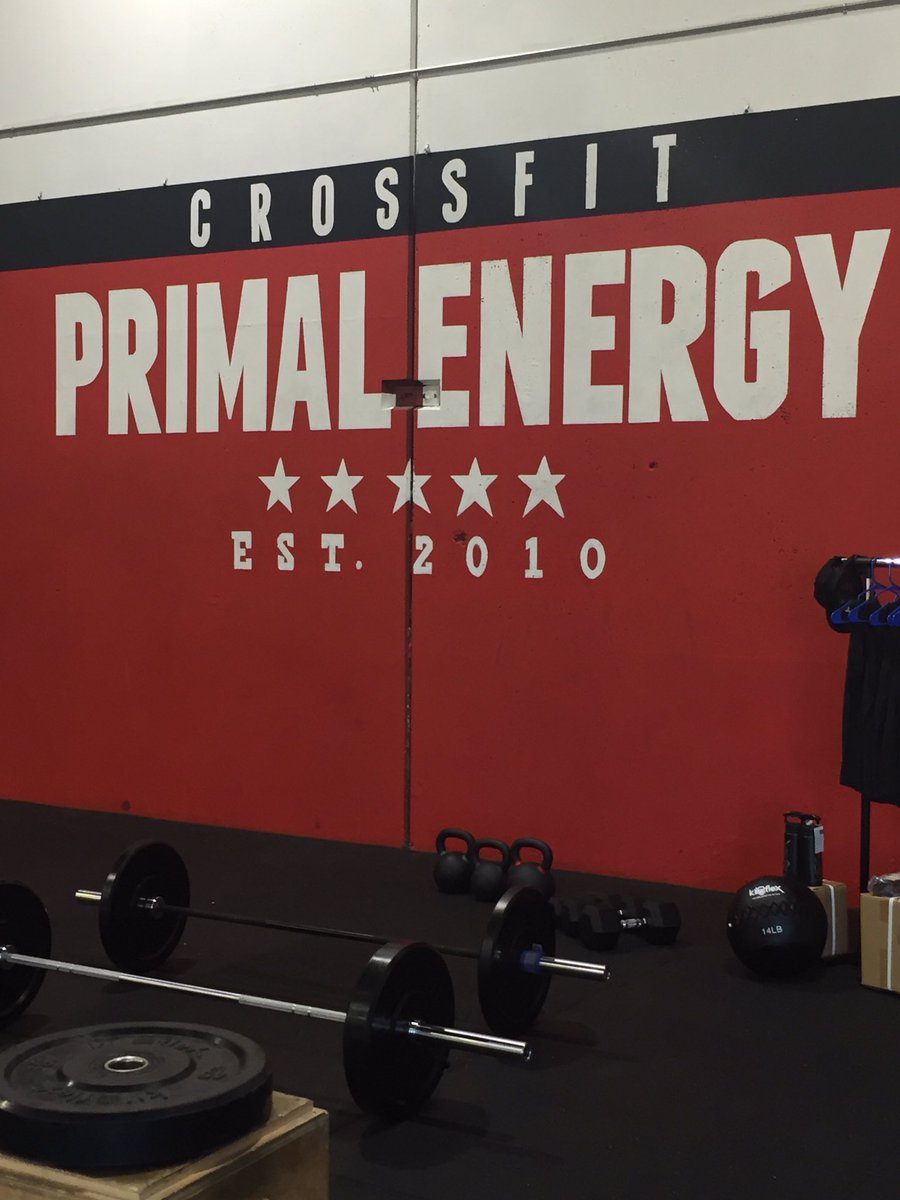 KiloflexFitness's tweet photo. We always have fun with our friends at CrossFit PE in #pdx! Check us out for great equipment 💪 https://t.co/MxzNP3eIaK #kiloflex #gym https://t.co/ElgOcJsVfv