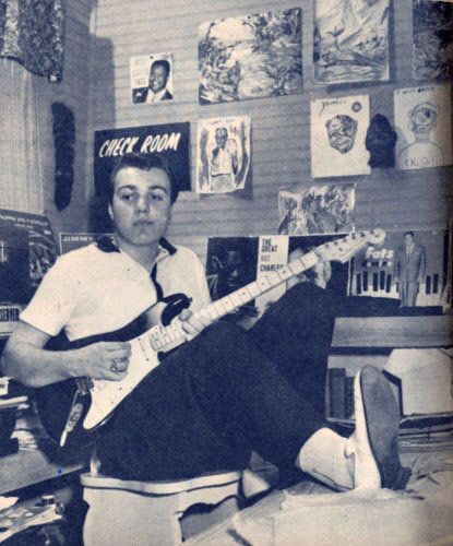 akadrjohn's tweet photo. Composing songs at home - #DrJohn #DixieMagazine #NewOrleans
#PuberMe #puertoricorelief
@StephenAtHome @colbertlateshow https://t.co/vtqEGHDvme