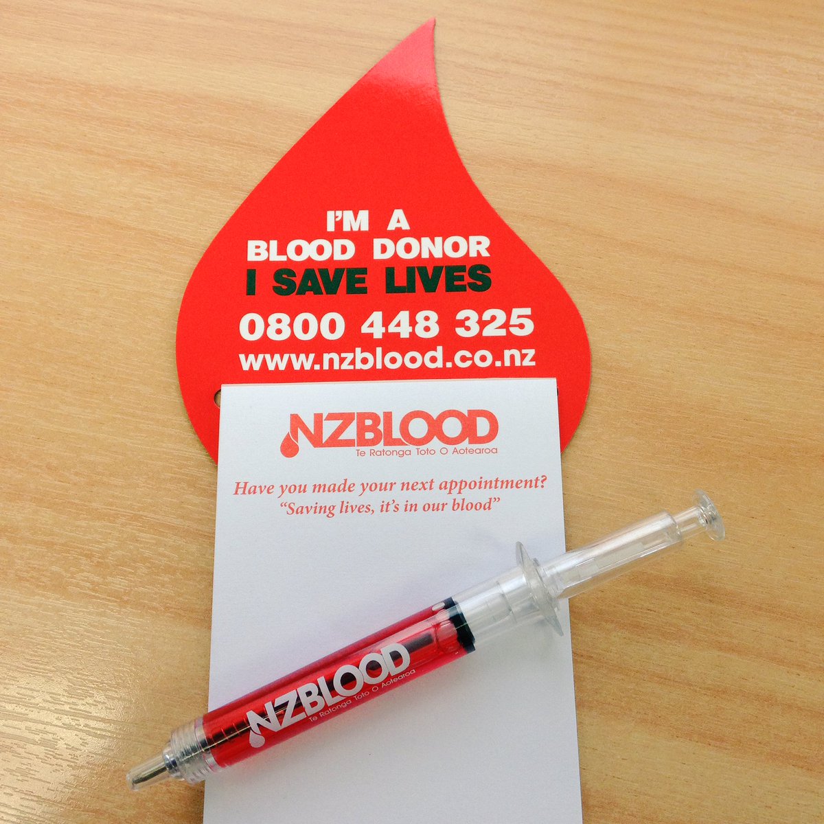 too_bexcellent's tweet photo. Give blood, save lives, eat #GuideBiscuits - such a good deal in Grey Lynn today! I ❤️ a side of lifesaving w/ afternoon tea. @GirlGuidingNZ https://t.co/aGFAqQDf3c