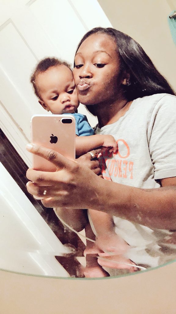 stubbornyoni's tweet photo. My shawty❤️🅿️ https://t.co/76Mcj0hVov
