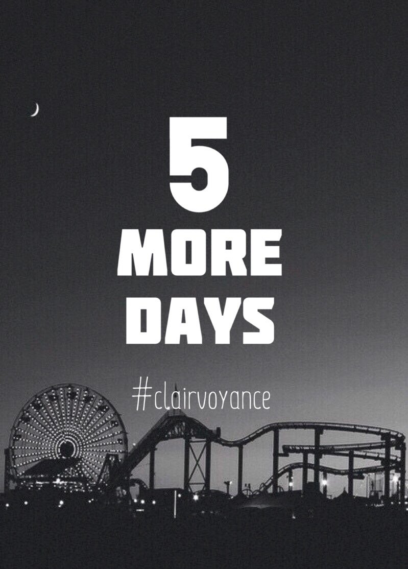 ClairVoyanceIIU's tweet photo. Oh no, time is ticking! 5 more days left so hurry up! Submit your work to us #clairvoyance17 ✨ https://t.co/zy05XQ9V6O