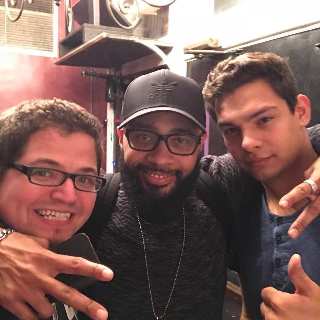 EDittelman's tweet photo. AGT acts in attendance at MNM in NYC (w/ @ericjonesmagic &amp; @brundagemagic ) #AGT #MNM #NYC #ThreeLetterAcronyms https://t.co/vonMvDSMYZ https://t.co/CQCCffz1m8