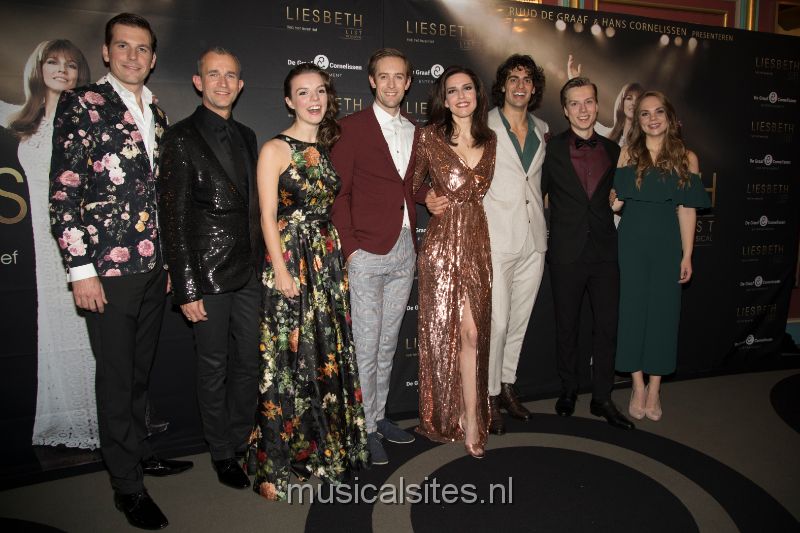<a href="/LiesbethList/">Liesbeth List</a> de musical een heerlijke 5-sterren muzikale maaltijd. <a href="/reneevanwegberg/">Renée van Wegberg</a> <a href="/DemoorJonathan/">Jonathan Demoor</a> <a href="/JuliaBerendse/">Julia Berendse</a> @RolfKoster  <a href="/DGCtheater/">DG&C Entertainment</a>