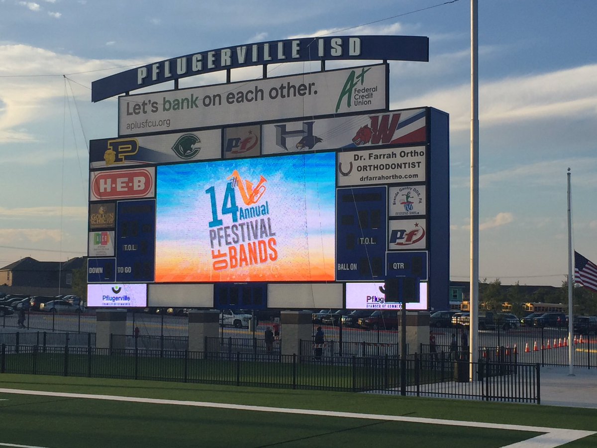 pfisd's tweet photo. Welcome to the 14th annual Pfestival of Bands! #thepfield #nolimits https://t.co/7SakV4qIqB