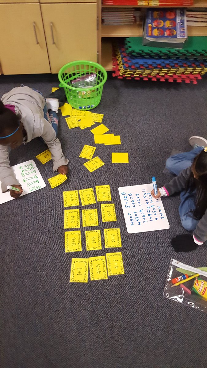MsThompsonNSE's tweet photo. #mondaymathcenters! https://t.co/usmwoTPu0Y