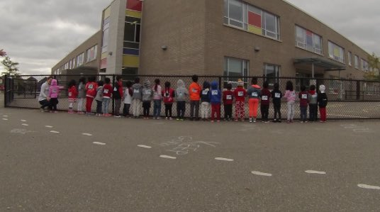 jdumas_'s tweet photo. So proud of these little wonderers ❤️💪🏼🏃🏻 #terryfox2017 #beatcancer #wegotthis @PeelSchools @SIBpeel https://t.co/HFZW3S6IOD