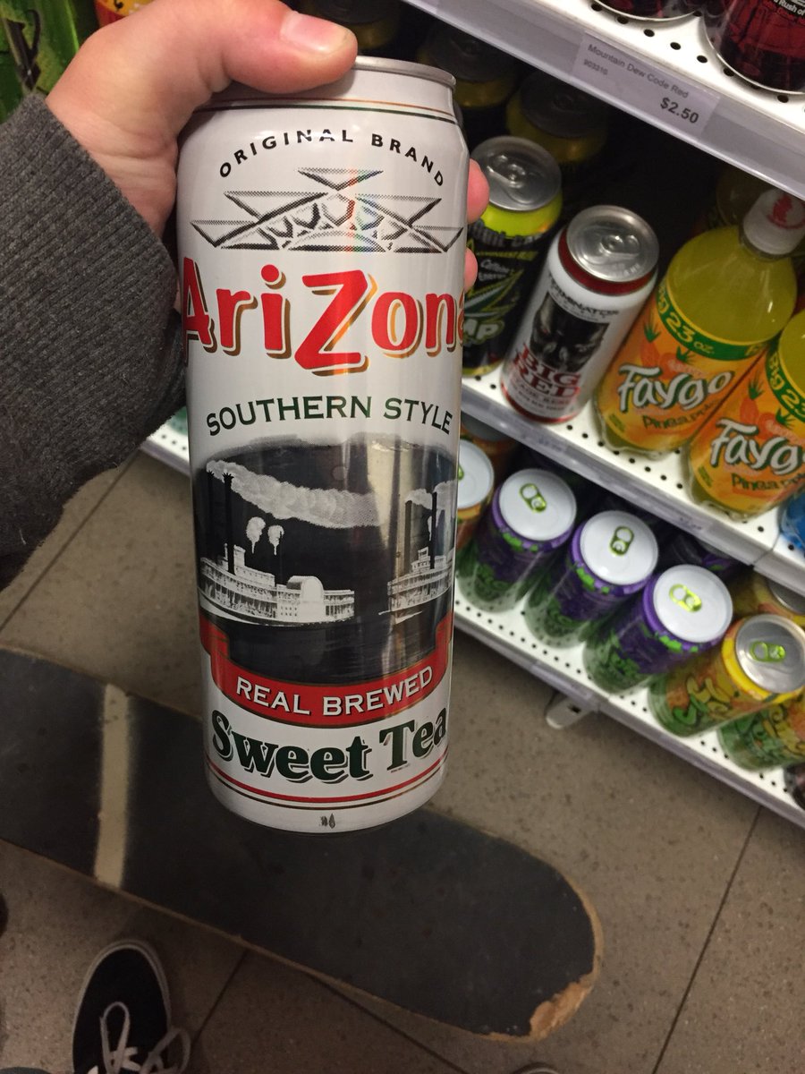 tacotingles's tweet photo. I went to an international candy shop I found a mother load of Arizona teas these two were my favourite 
DrinkAriZona https://t.co/iFjJg7EY8r