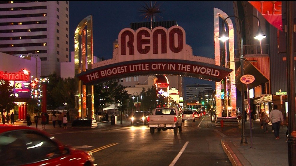 News4Reno's tweet photo. Reno Arch to go dark tonight in honor of the victims of the Las Vegas mass shooting https://t.co/ELRBJkI51b https://t.co/0DQEZZQz6e