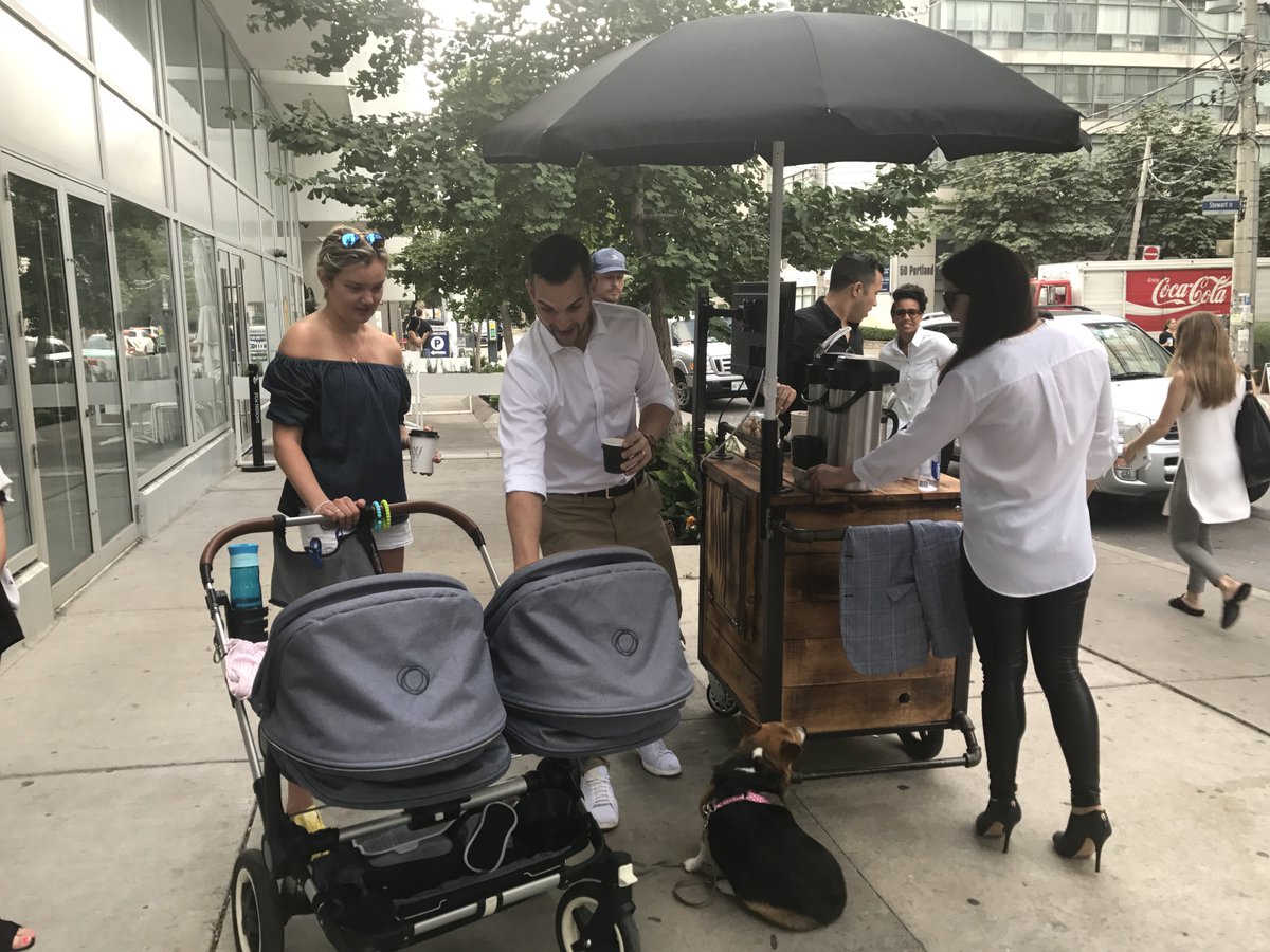 WareInToronto's tweet photo. Join the #WareInToronto team for free @quantum coffee tomorrow morning from 8-9 am outside of 77 Portland St. Come chat real estate with us! https://t.co/QyBidXM33x