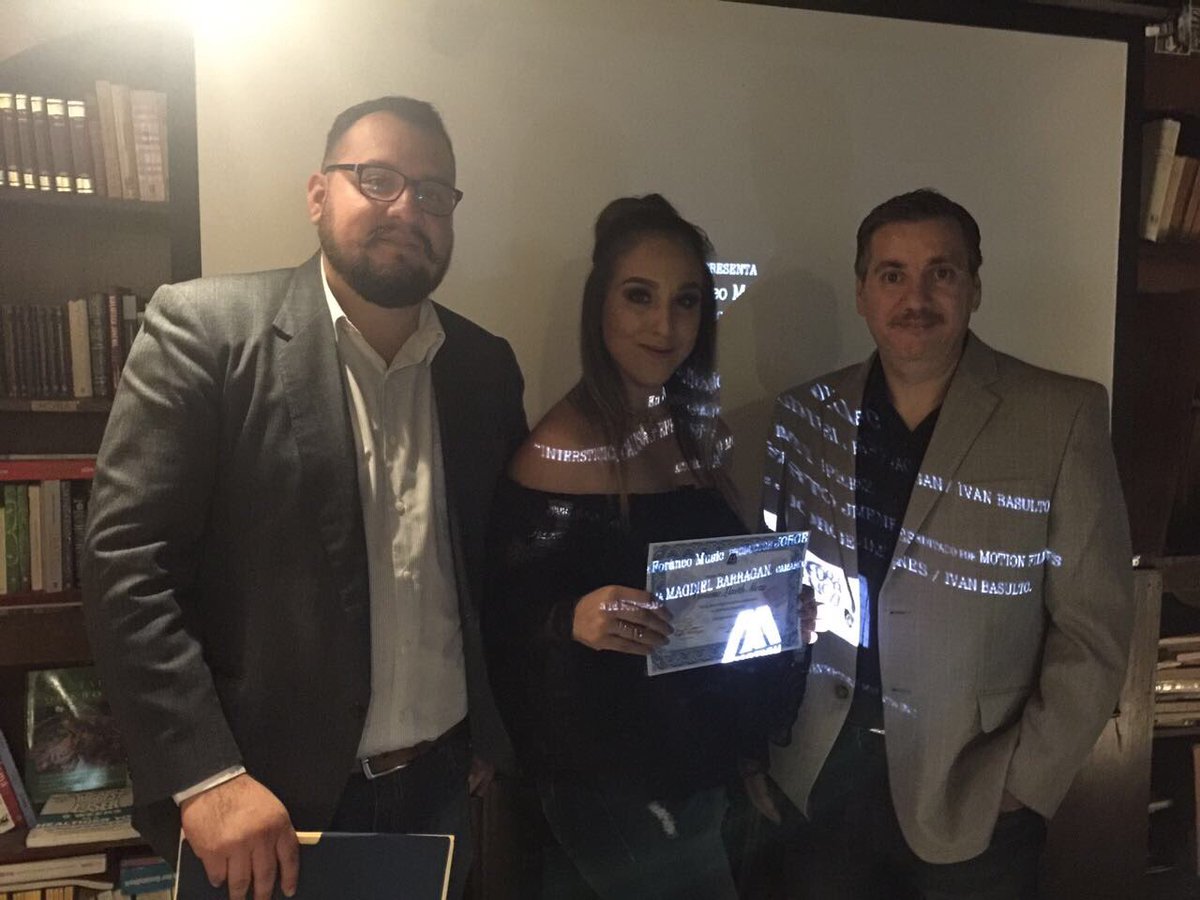 MotionFilmsMx's tweet photo. Instersticio “Causa y Efecto” Presentación de Cortometrajes! #MotionFilms #FilmMakers #Tijuana https://t.co/bGaATzaHG8