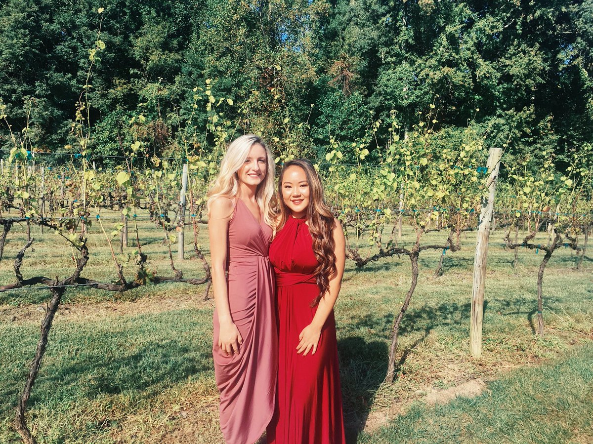 jenlong05's tweet photo. 💕🍷 https://t.co/1w2mWZirUV