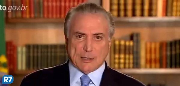 'Os empregos não param de crescer', diz Michel Temer em vídeo r7.com/774x
