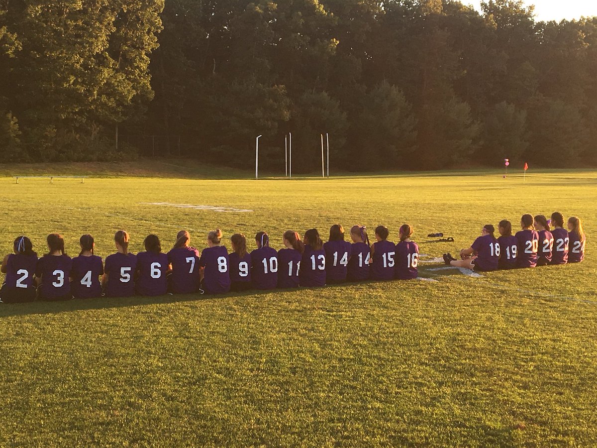 LearyLorie's tweet photo. 2nd Annual Gavyn Connolly memorial game #tcfh ππ https://t.co/1TDydGJiJm