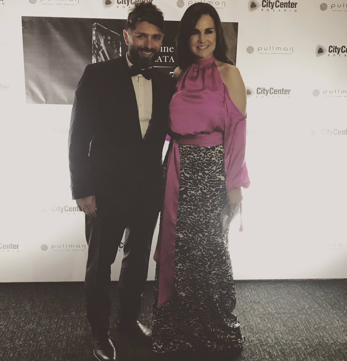 CityCenterRos's tweet photo. @anitalmartinez presente en los #Magazine #MagazineDePlata #Magazine2017 https://t.co/FZJFklFLK5