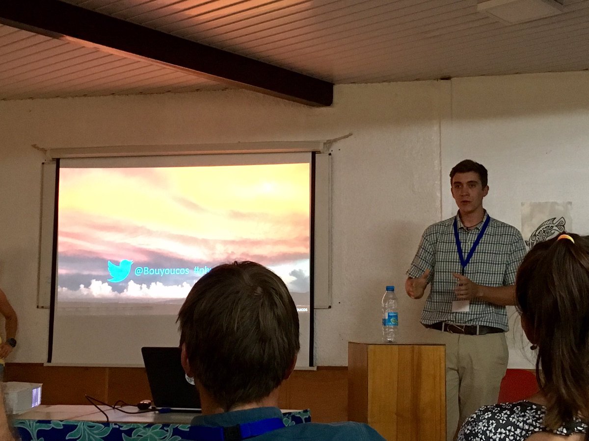 TimACLamont's tweet photo. Sharks under stress - great talk by @Bouyoucos at #ipfc10 #ipfc2017 https://t.co/Xocp3VHTWH