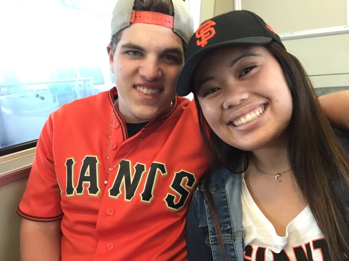 madis0n21's tweet photo. celebrated my boy's bday a little early on Saturday with the Giants⚾️🖤🎉 #SFGiants #ThanksCain https://t.co/81nIVjyd7M