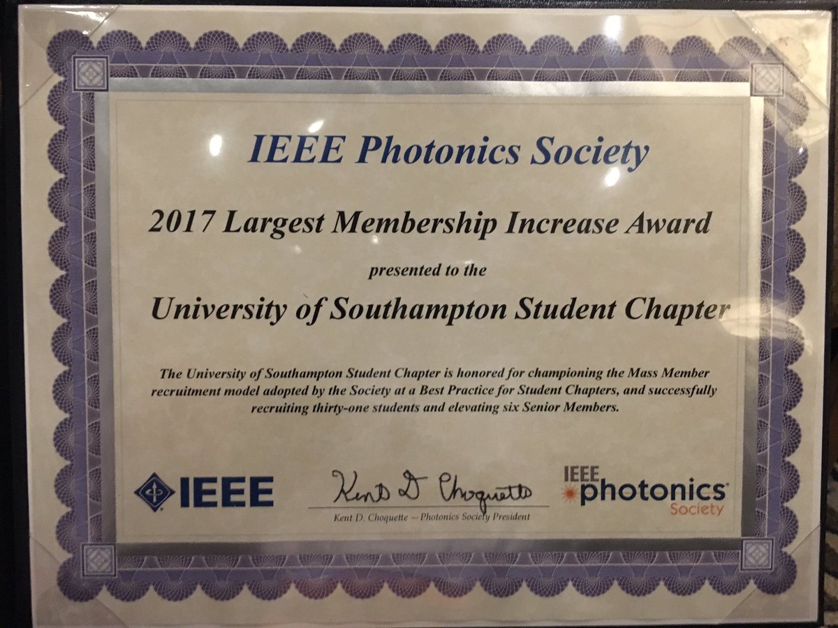 NicholasHLW's tweet photo. Our @unisouthampton @IEEEPhotonics chapter won Largest Membership Increase Award at #IPC2017! 🏆💡
Thanks to everyone's hard work!
@orctweets https://t.co/OBiCllX2LU