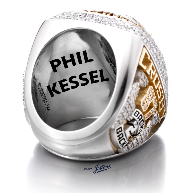 M_Shel6's tweet photo. The inside of the Penguins' Stanley Cup rings though... https://t.co/KmI7qMwwu5