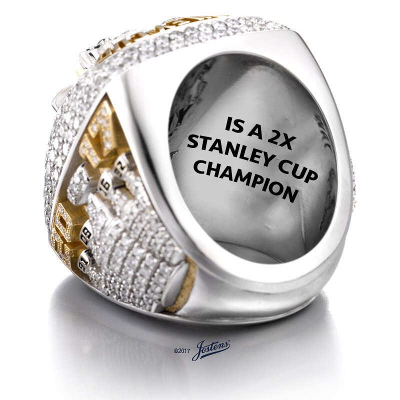 M_Shel6's tweet photo. The inside of the Penguins' Stanley Cup rings though... https://t.co/KmI7qMwwu5