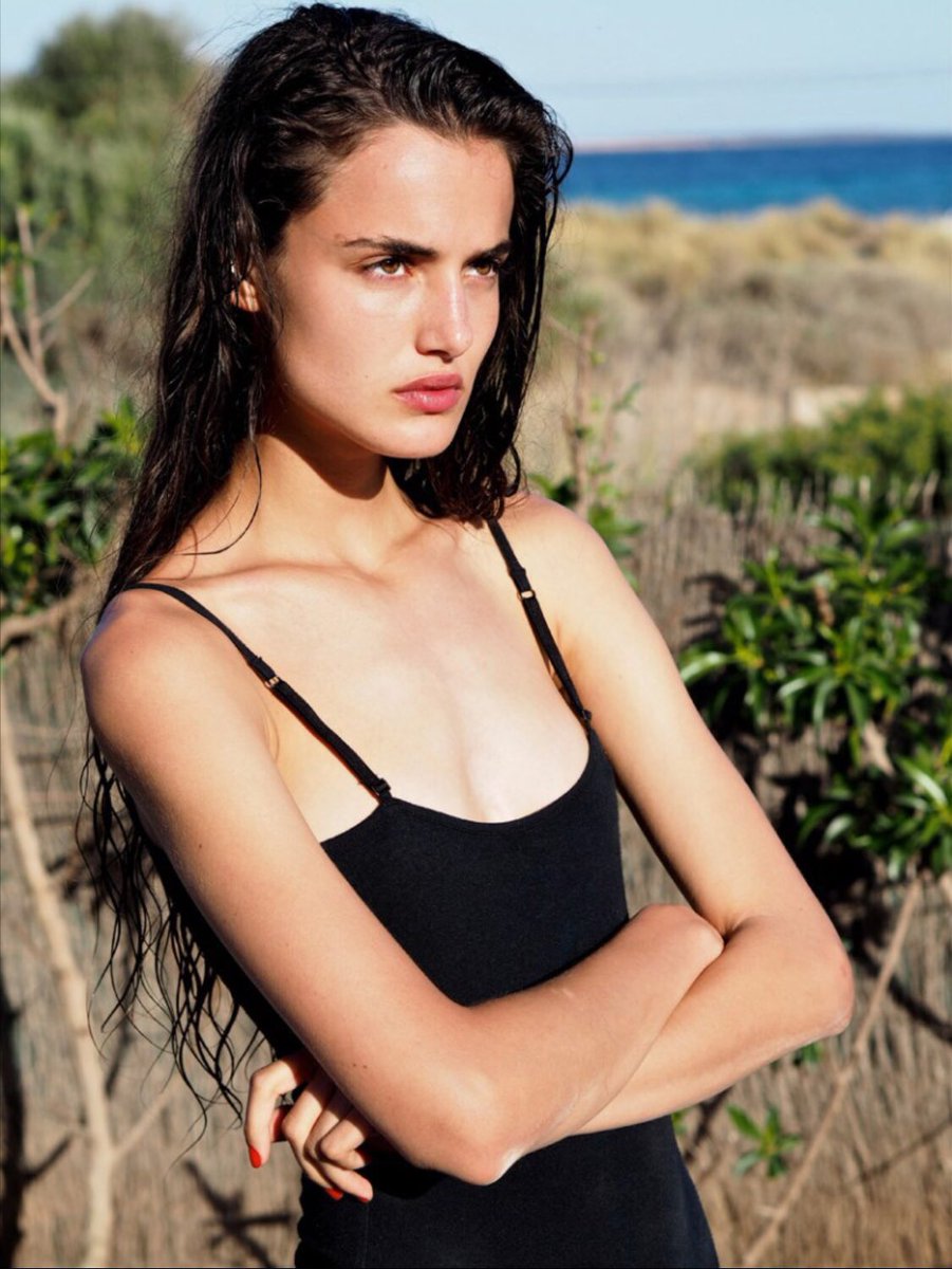 fatassmiller's tweet photo. Blanca Padilla https://t.co/7I15WC1y5z