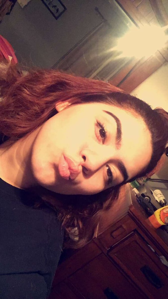 We_Based's tweet photo. My gf is so damn beautiful istg ❤️😍 https://t.co/1LnHTOape3