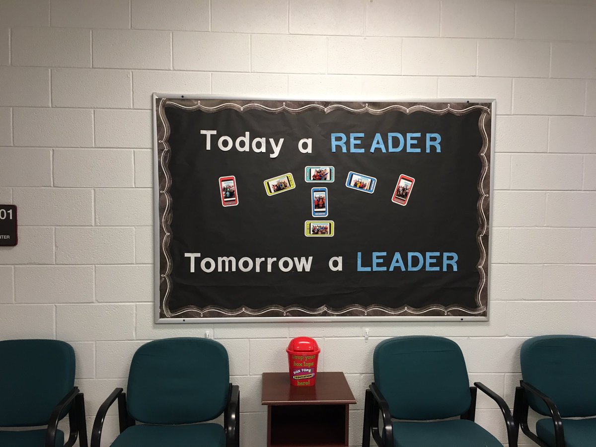Ewing813Cheryl's tweet photo. Make a 100 on your mYON test in computer class and get your picture taken! Smile and be proud of those books being read! We are on fire! https://t.co/98maRe5eJr