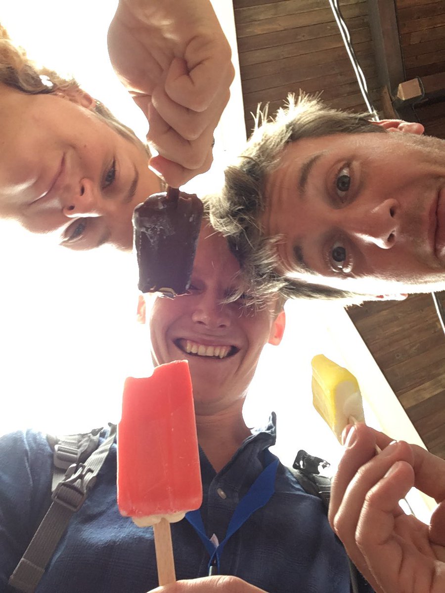 TimACLamont's tweet photo. Best thing about #ipfc2017 so far? Free ice cream! #fishchat #ipfc10 https://t.co/6AAsSKg8K0