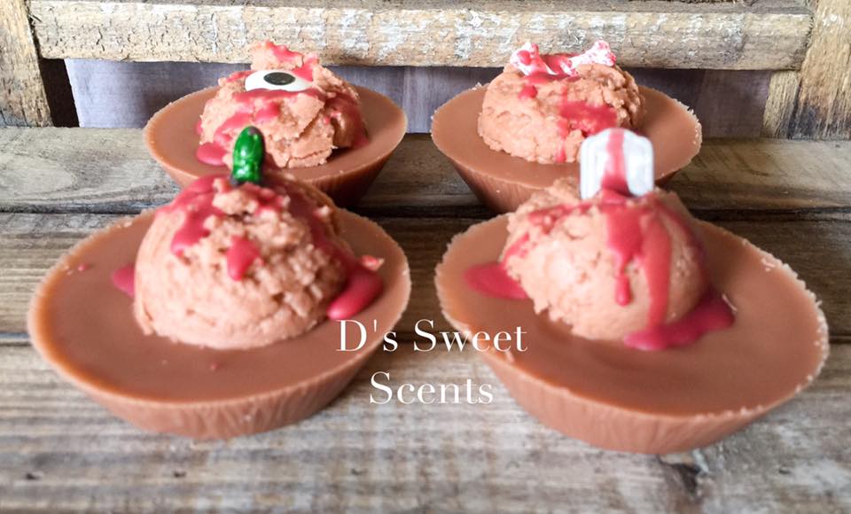 dssweetscents's tweet photo. With Halloween approaching, we decided to make a #Halloween Inspired #WaxMelts Scented w/Coffee, Caramel, Nut &amp; a Hint of Vanilla https://t.co/vfYmuyIXqp