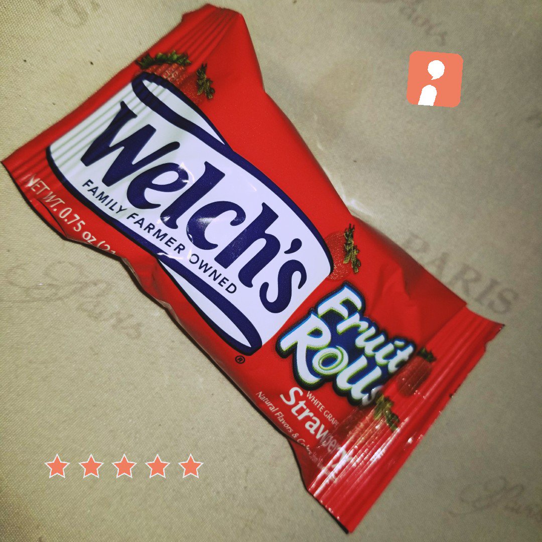 Mabuisakura's tweet photo. Omg these are so yummy!! @Influenster @WelchsFruitSnck #FruitIsFirst #UnrollTheFun #Complimentary #Contest https://t.co/mhaxA1eYLh