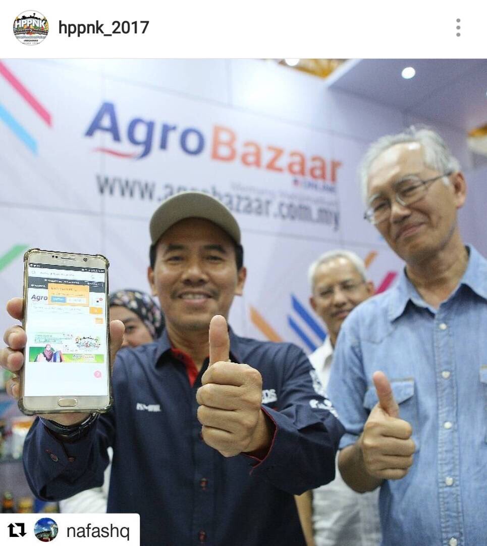 mustahapa's tweet photo. Rome Wasn’t Built in a Day, But They Were Laying Bricks Every Hour !
Lets transform our business and go #digital through #AgrobazaarOnline . https://t.co/nOVqbHxzZu