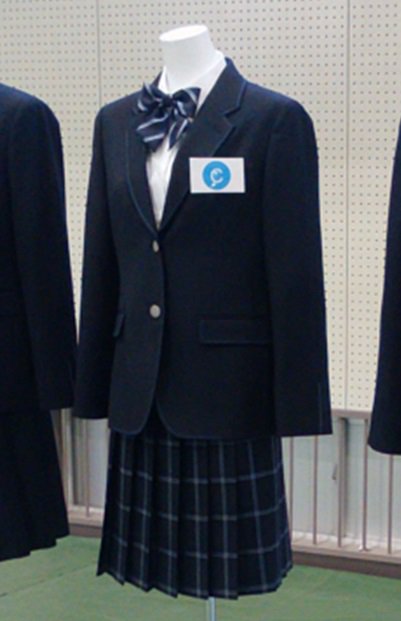 カンコー学生服 Sur Twitter 岐阜県立池田高校の新制服です 生徒会の皆さんと一緒に4パターン作成し 投票でこちらの制服に決定しました スクールカラーの青いステッチがポイント 生徒さんのアイデアもアチコチに盛り込まれています 制服 カンコー学生服