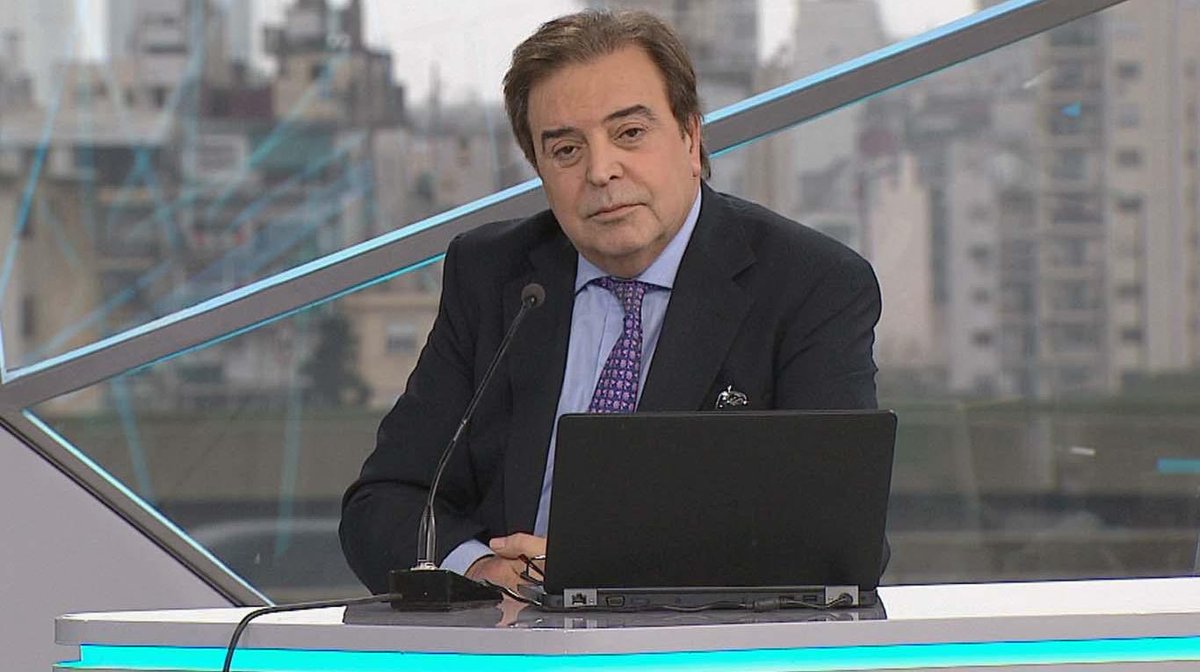 radiomitre's tweet photo. #EstoPasaAhora | Murió el periodista Edgardo Antoñana. https://t.co/aTnBqB4VOy