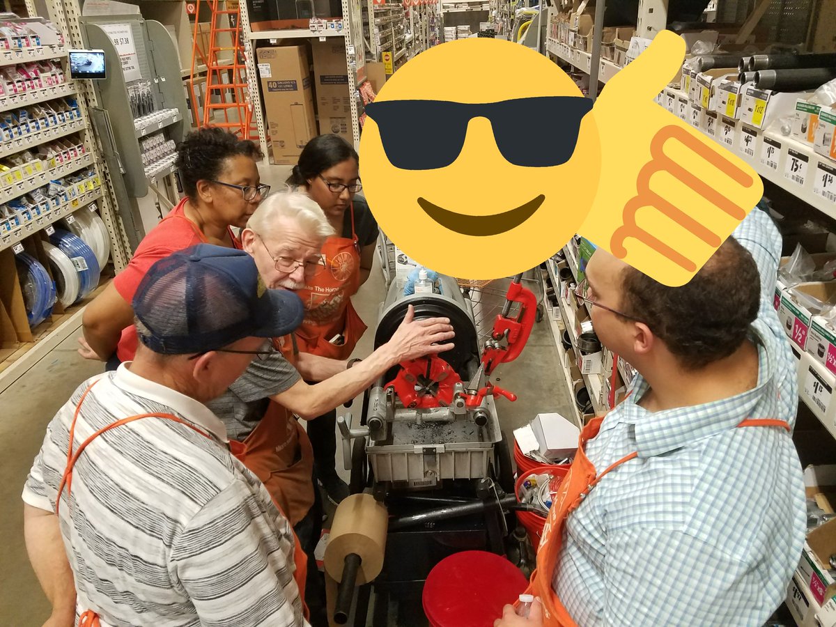 JimmyPottsHD's tweet photo. Thank you Bob! Pk on the pipe threader for our closers.  #High5 @THDAllenPark @DokeyJason https://t.co/MMOljKJBLF
