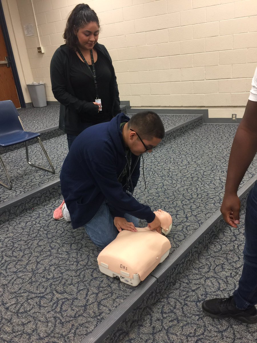 DvilleTAFEandET's tweet photo. Education &amp; Training interns will be prepared to keep students safe &amp; secure. #etinterns #dhsipet #dhspiet @dvilleCTE @Duncanville_HS https://t.co/v7fHUrw7y3