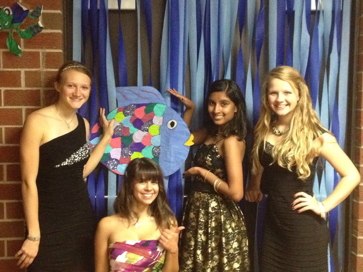 happy happy birthday to the day 1 💜 here are some mems for ya as a gift 🙃