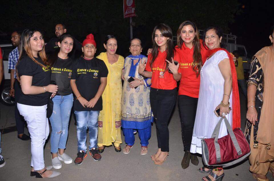 panjabiyat's tweet photo. Success Dance #KirdaarESardaar appreciated by audiences ... as a complete family oriented film @GurpreetKChadha efforts recognised by people https://t.co/nLFG2c3Ikn
