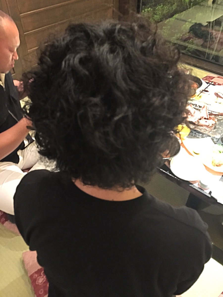 4th70t's tweet image. FORCEOUT初の海外となる韓国でのサポートベースはもちろんあの人。#オリジナルオフィシャルサポートベーシスト #ミスターMC     #いいとこどり#画像は別人ですが今夏一緒に神輿担いだ某美容師 #FCFIVE