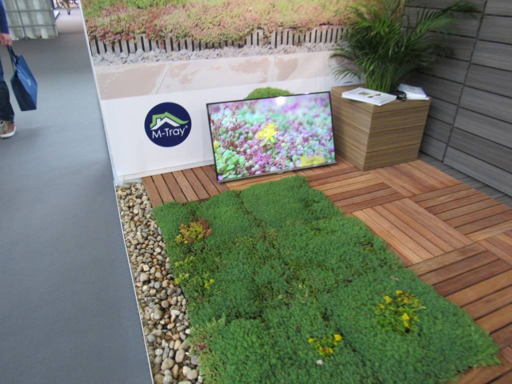 wallbarn's tweet photo. Some pictures from our stand at the 2017 @designlondon show in @olympia_london
#greenroofs #greenroof #idecking #decking #landscaping https://t.co/suF9YCzP8x