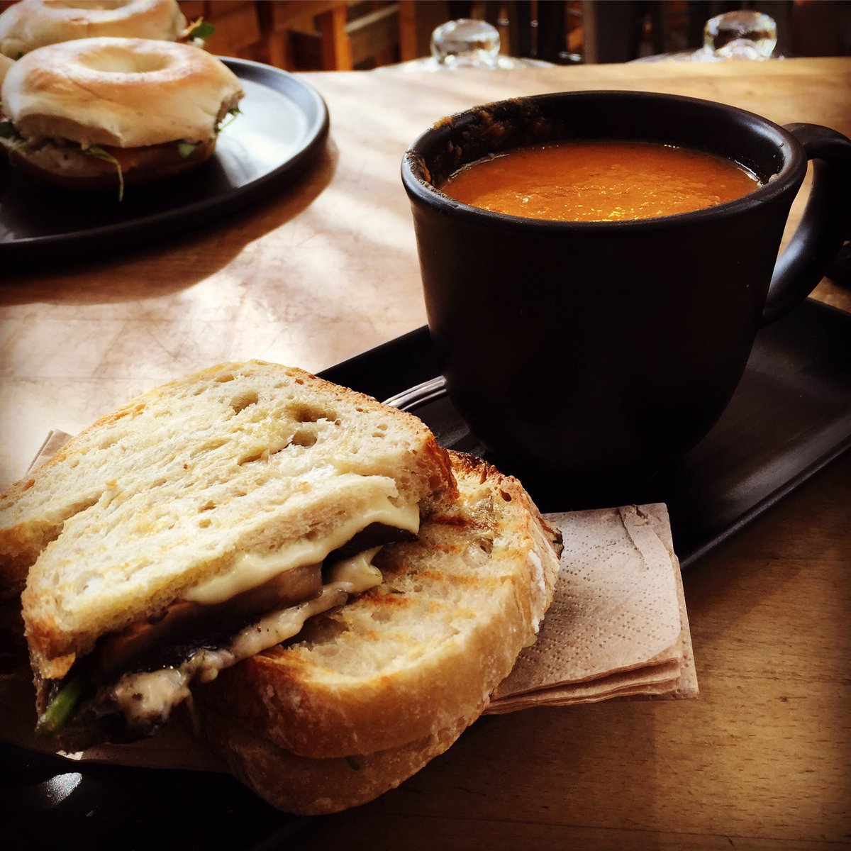 arbour_cafe's tweet photo. Need a hug from a cup of warm soup this morning #kentishtown #camden #soup https://t.co/UBythpunpx
