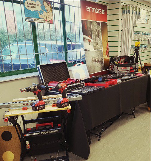 armeguk's tweet image. We’re at @DenmansElectric Kidderminster branch #TalkingTools #TradeDay