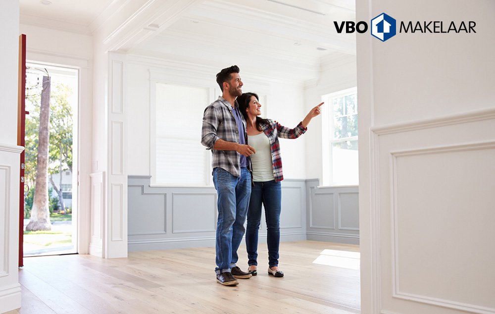 vastgoedned's tweet photo. Afgelopen zaterdag een mooie woning gezien? Neem dan een VBO-aankoopmakelaar mee voor een tweede bezichtiging! https://t.co/4fo6hUjPu5 https://t.co/APRnz4UZYZ