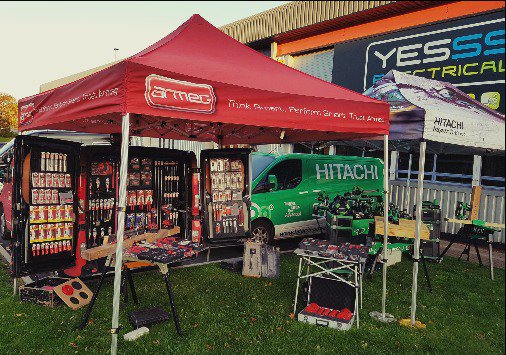 armeguk's tweet image. And up in Sunderland it’s a blustery day but we’re still outside @YESSS_UK1 demonstrating and #TalkingTools #TradeDay