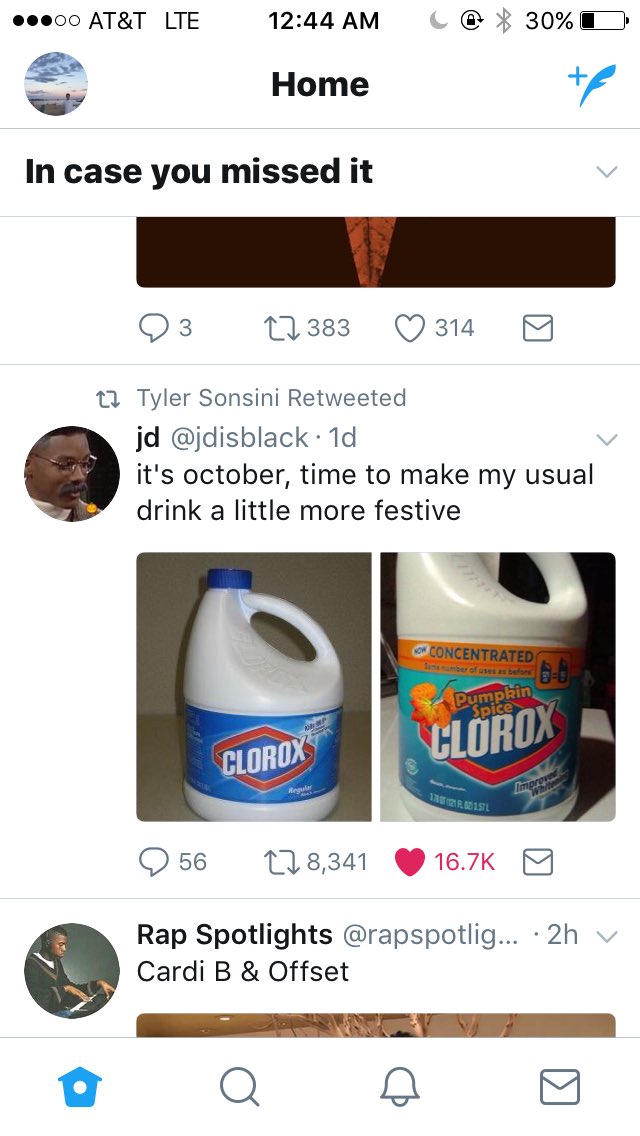 _barepaddington's tweet photo. yo uhh @Tyler_Sonsini you good? https://t.co/n0kElDLTBb