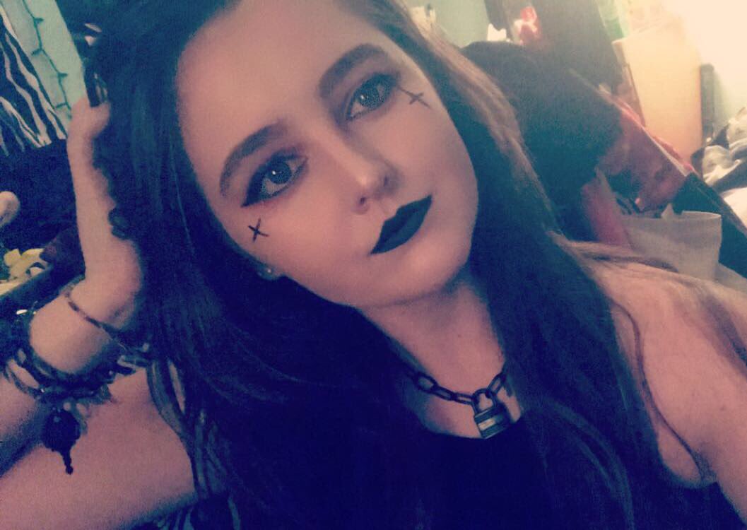 𝘌𝘳𝘪𝘯 𝘚𝘵𝘢𝘯 𝘈𝘛𝘌𝘌𝘡 On Twitter Palayeroyale I Done My