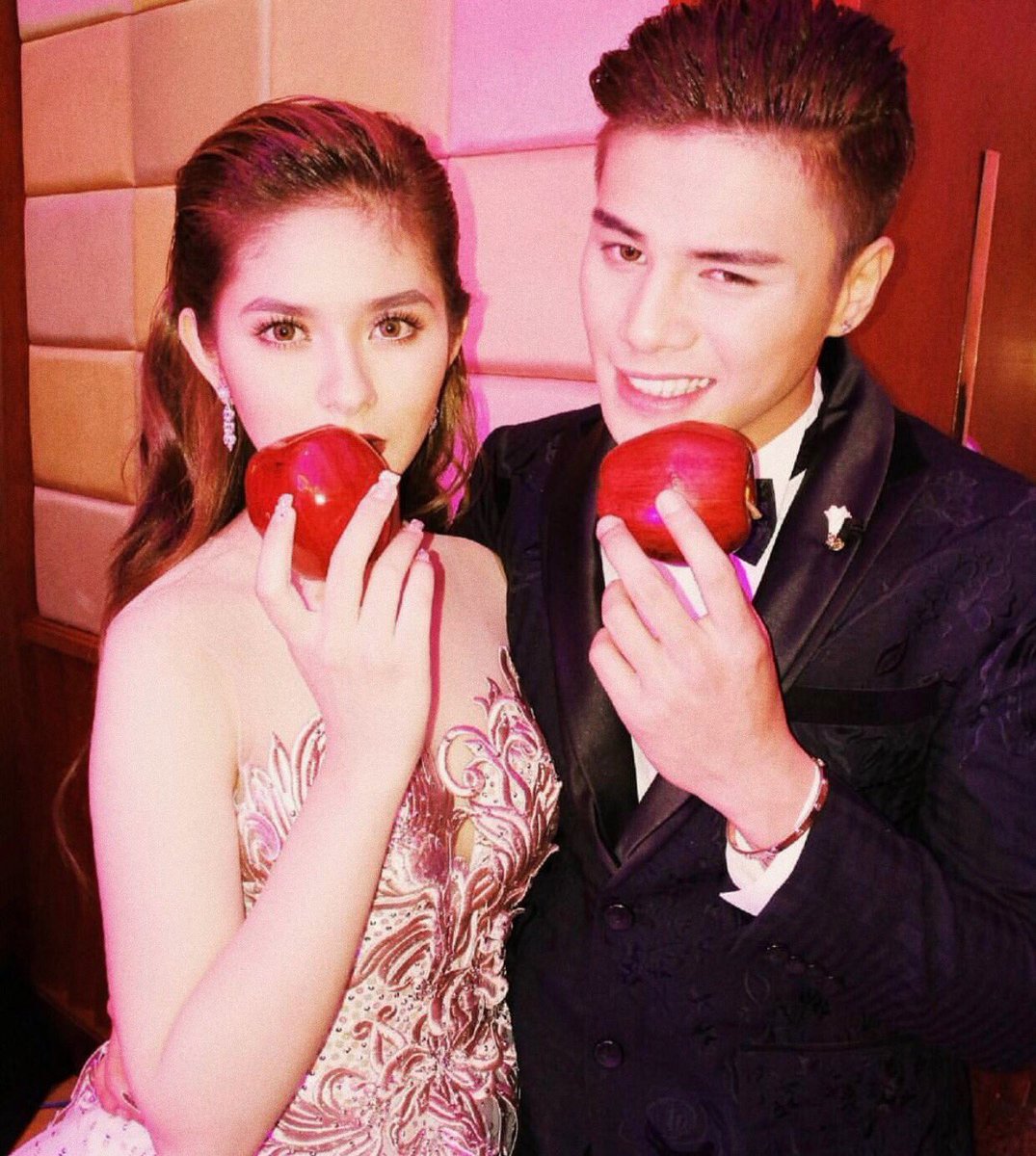 iamAndalioLoisa's tweet photo. melhor cara 🤗 https://t.co/xzm2ZCiosY