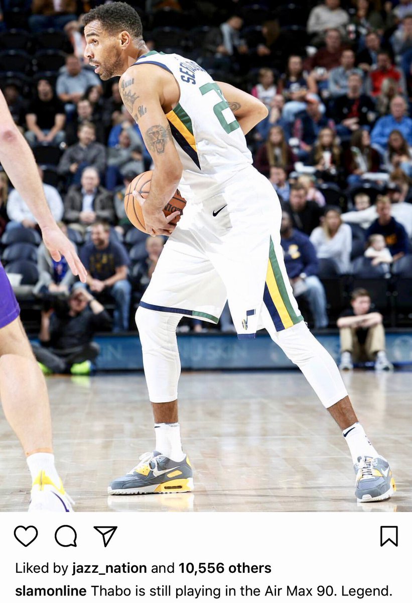 JazzNationNews's tweet photo. .@ThaboSefolosha shoes straight π₯ tonight ππ·
Pic via @SLAMonline
#SYDatUTA #JazzNation #UtahJazz https://t.co/xV3s4qYbTS