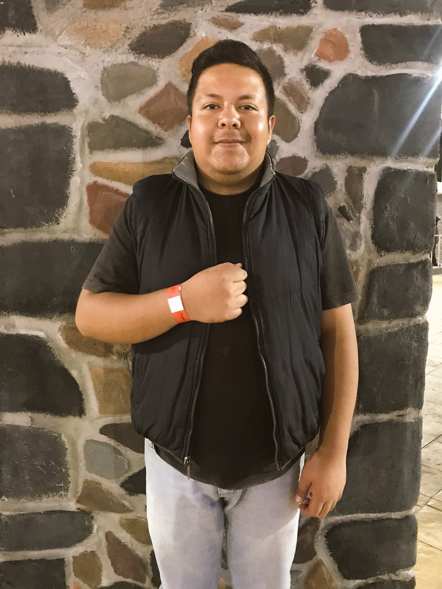 FeriaHidalgo's tweet photo. Ayer entregamos a nuestros seguidores #PulserasVIP para ver a @IlseIvoYMimi en el #TeatroDelPueblo de @FeriaHidalgo. ¡Muchas felicidades! https://t.co/WhMxOUj9R2