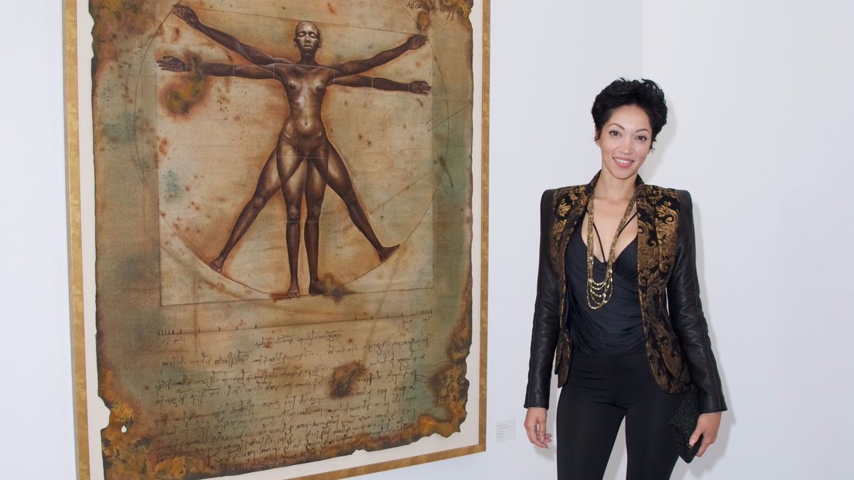 womensart1's tweet photo. US artist Harmonia Rosales with her oil painting "The Virtuous Woman", 2017 #womensart https://t.co/rE772uniAe
