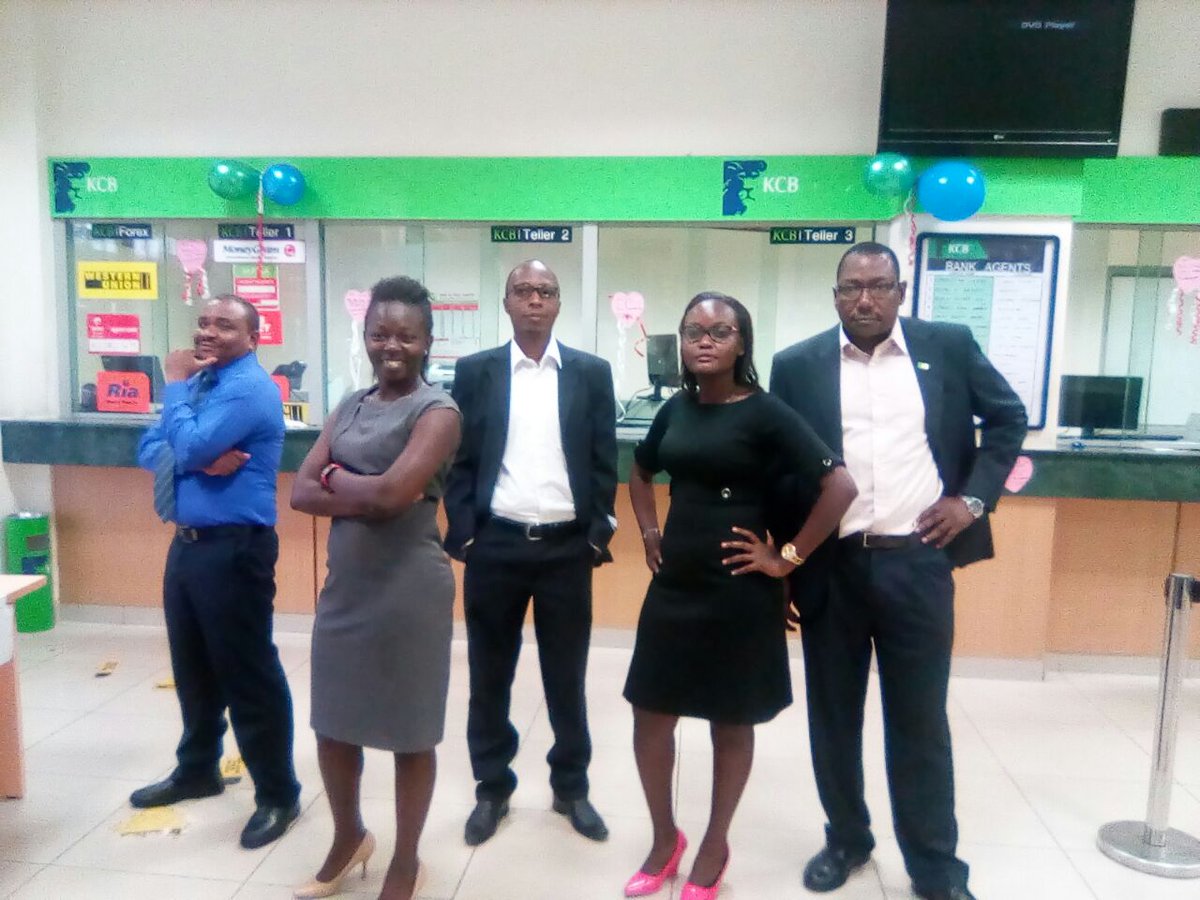 naomikaz's tweet photo. #KcbTowncentreLionsDen #KCBLovesYou #CSWEEK2017 #CXweek2017 @njeri20 https://t.co/TJIKH3ZJ8v