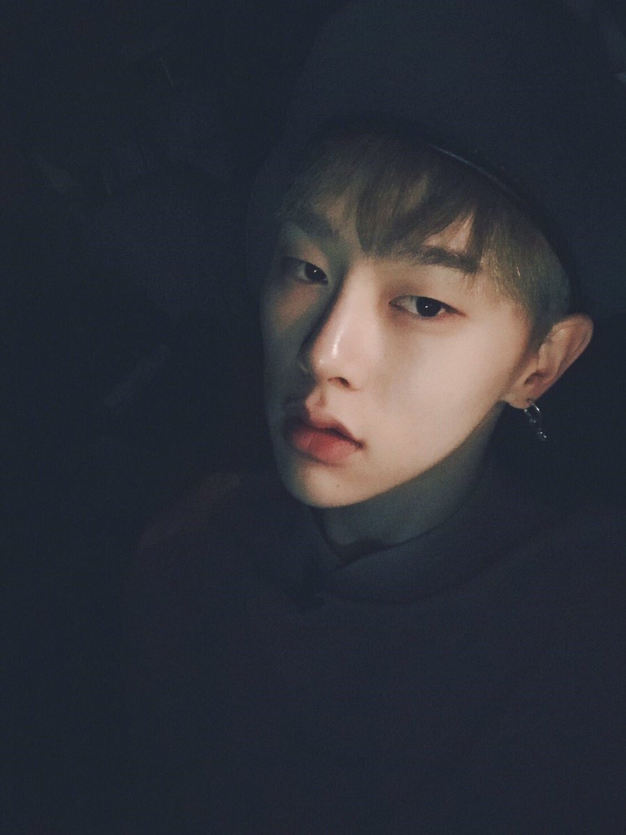 aernny_1999's tweet photo. พาพี่บินมาอ่อยแร้ว อัพเพิ่มแย้วน้า ไปตำๆกัน อี้อี้ https://t.co/6bfrTuI6XF #ศรศรinwdl #binseon #บินซอน #ซอนโฮ #ฮยอนบิน #seonho https://t.co/KcpXDnT9Kw
